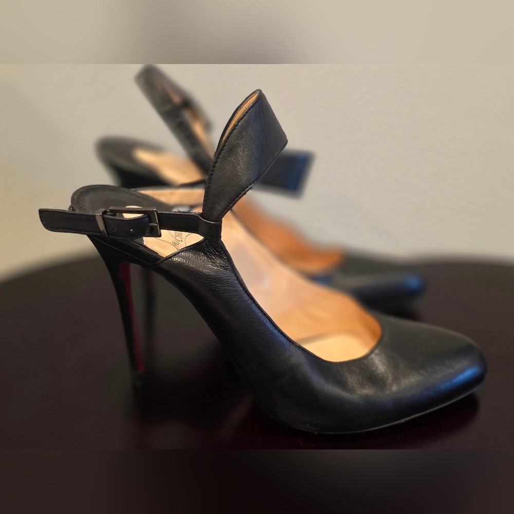 SALE Christian Louboutin Black Heels - Picture 7 of 14